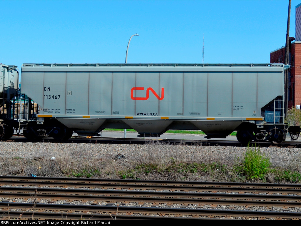 CN 113467